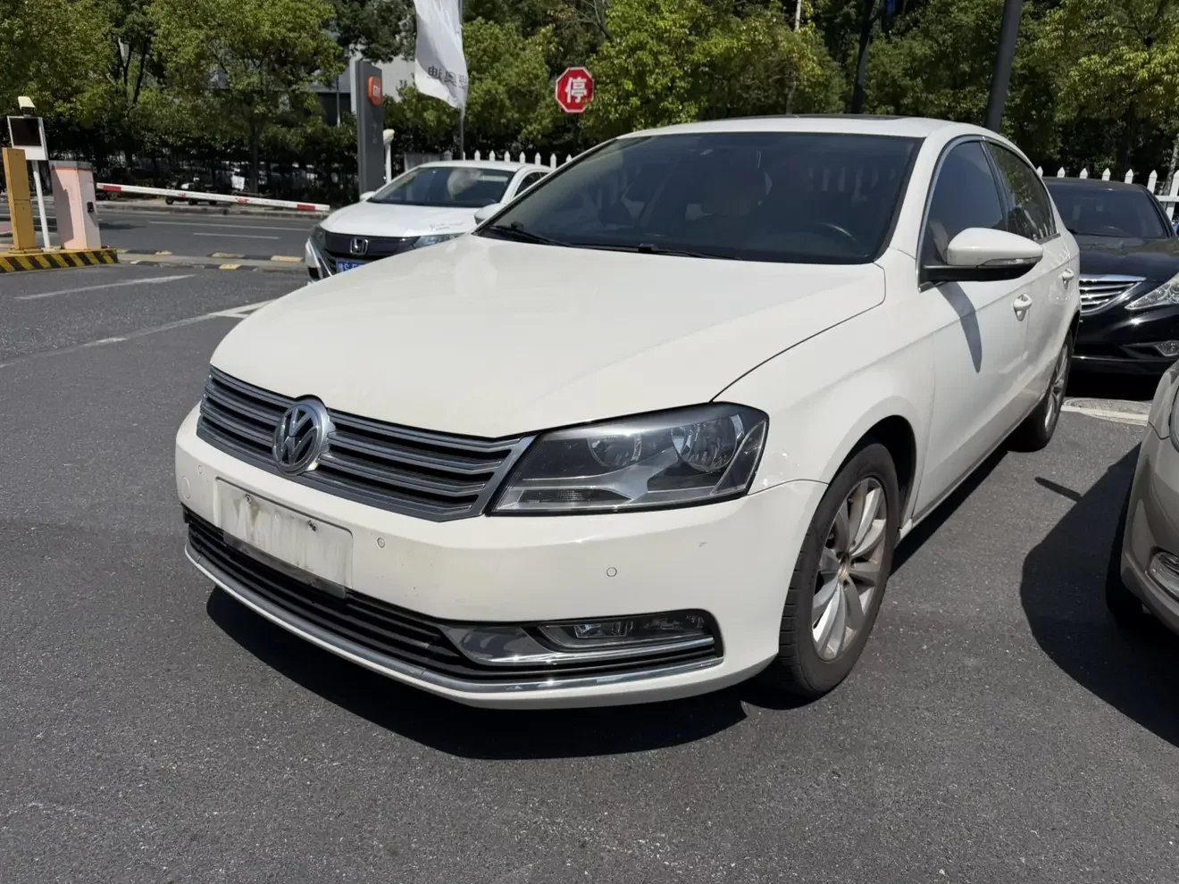 Volkswagen Magotan