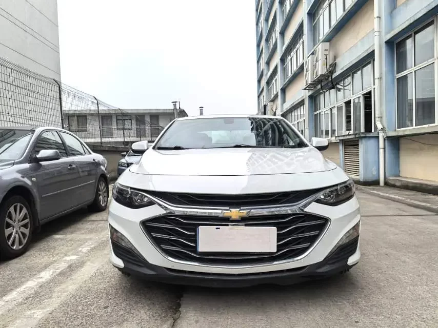 Chevrolet Malibu XL