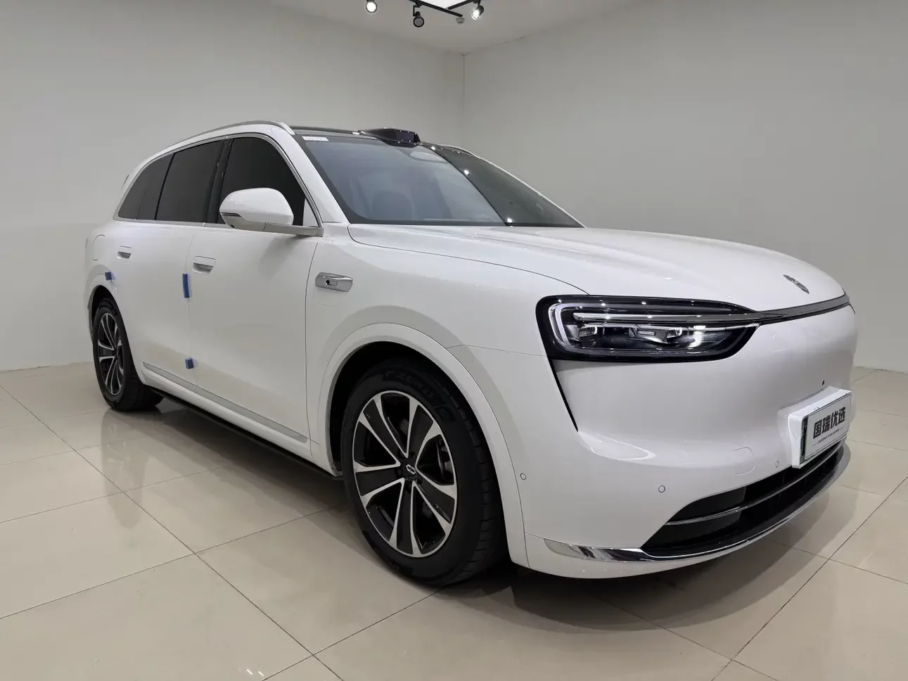 AITO M7