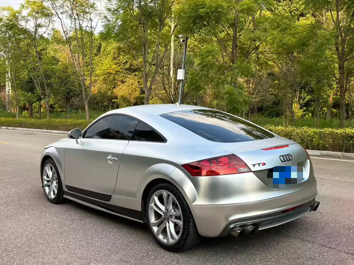 Audi TTS