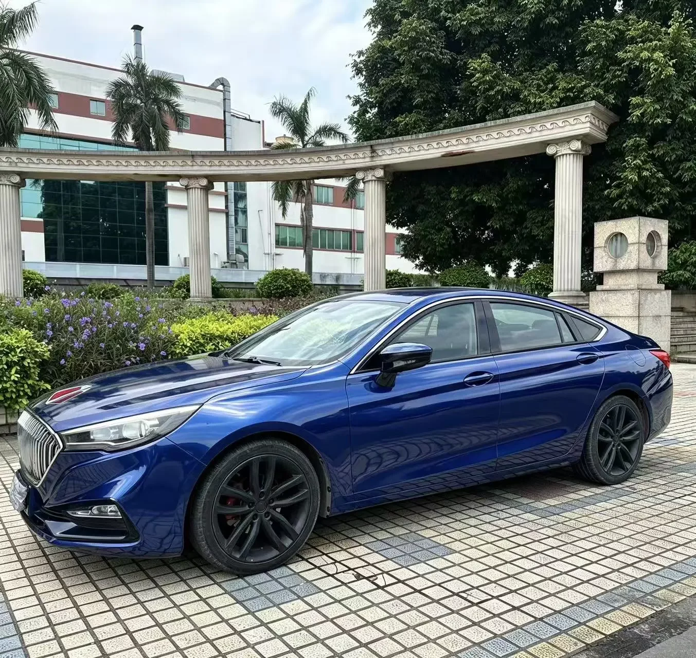 Hongqi H5 classic