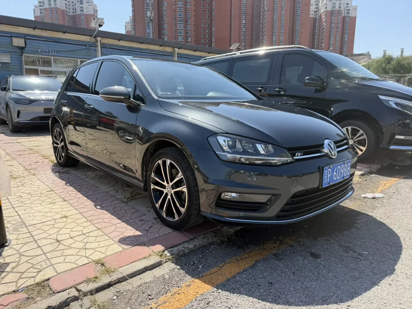 Volkswagen Golf
