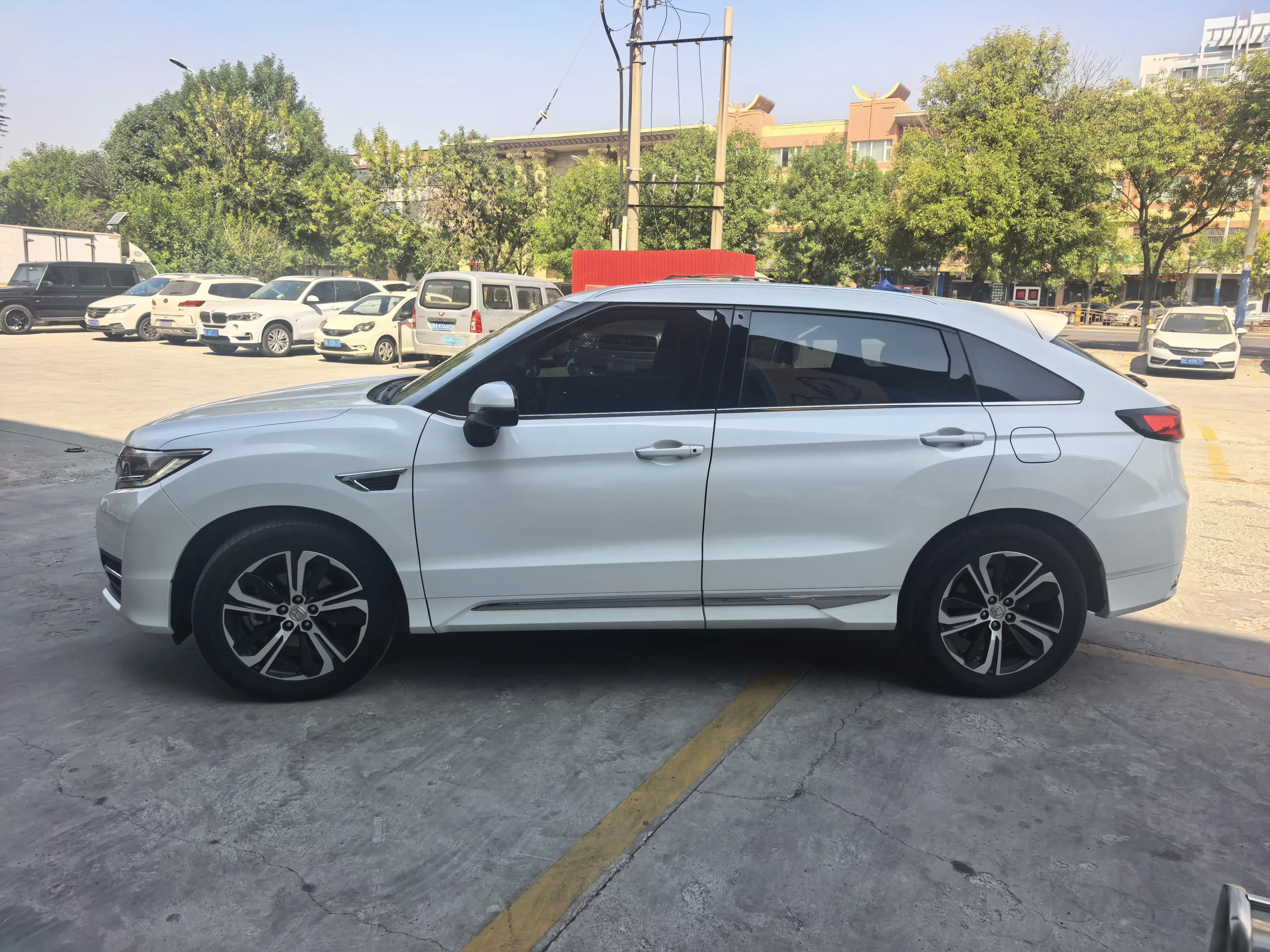 Honda UR-V