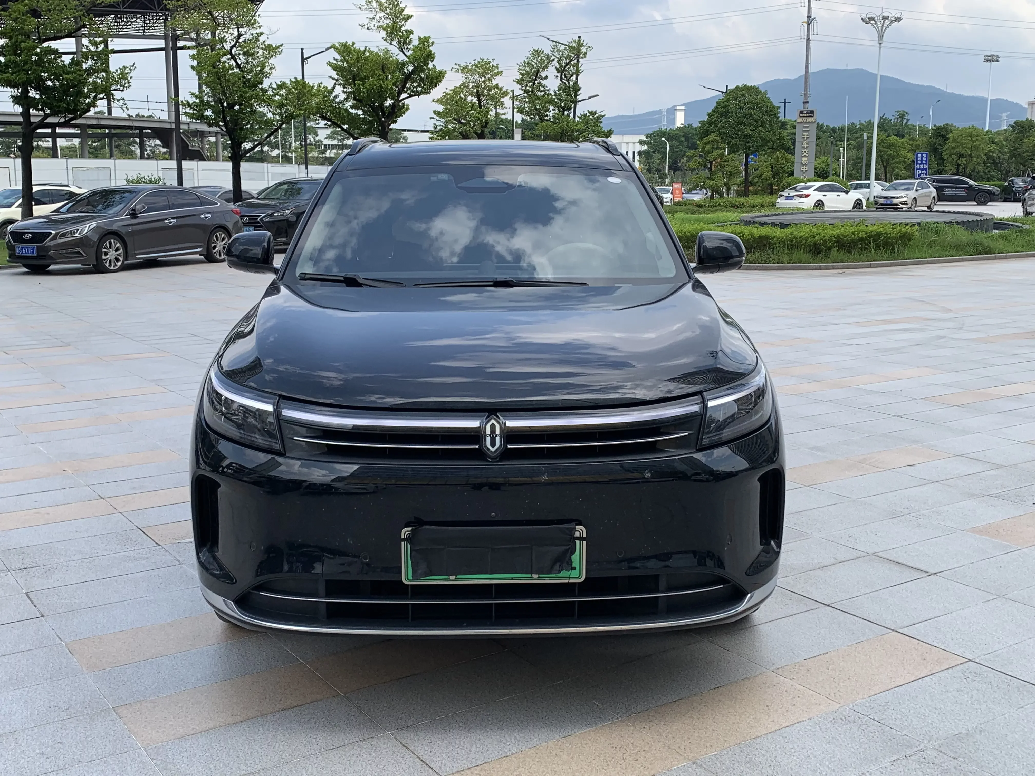 AITO M7