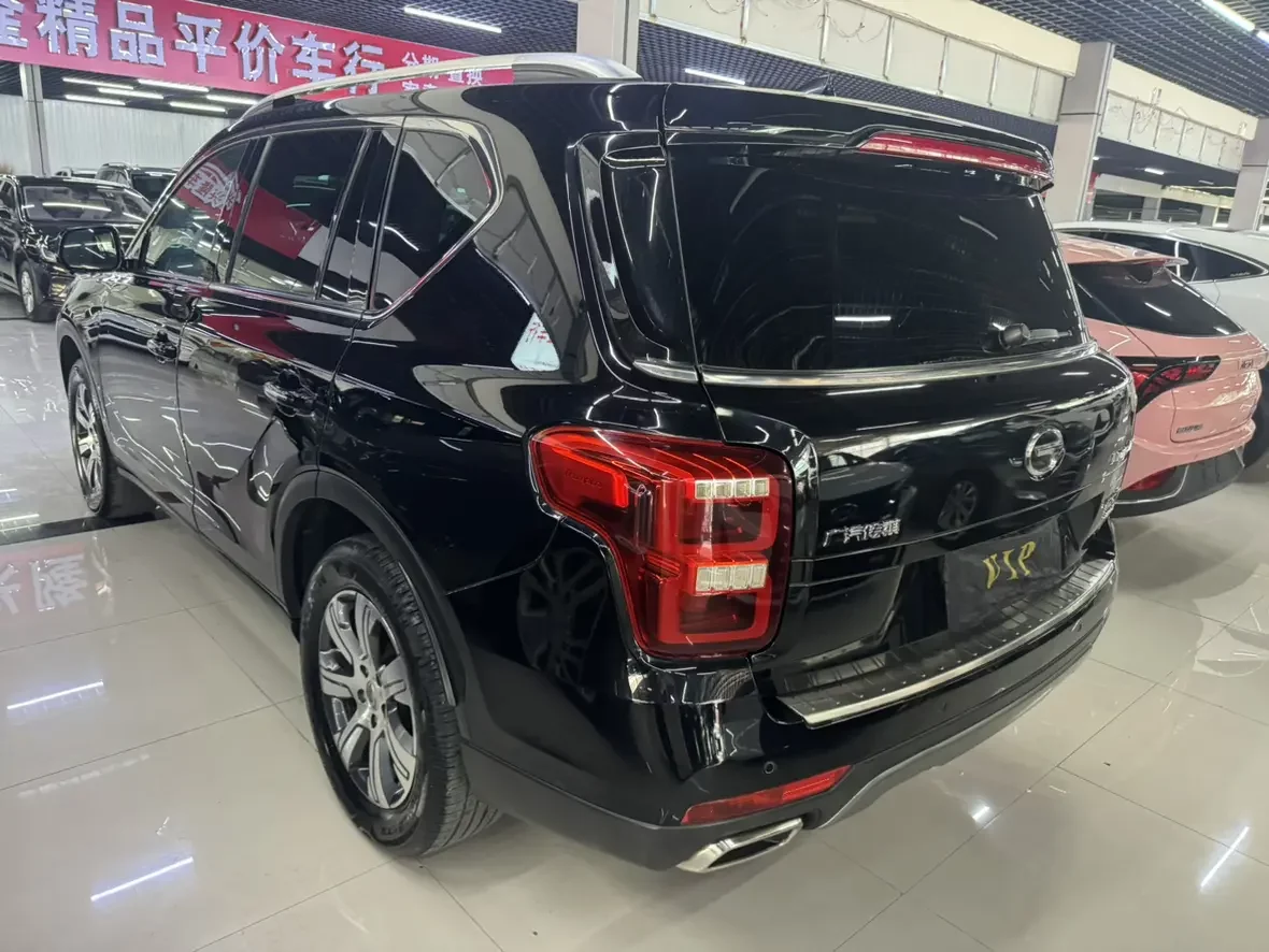 GAC Trumpchi GS7