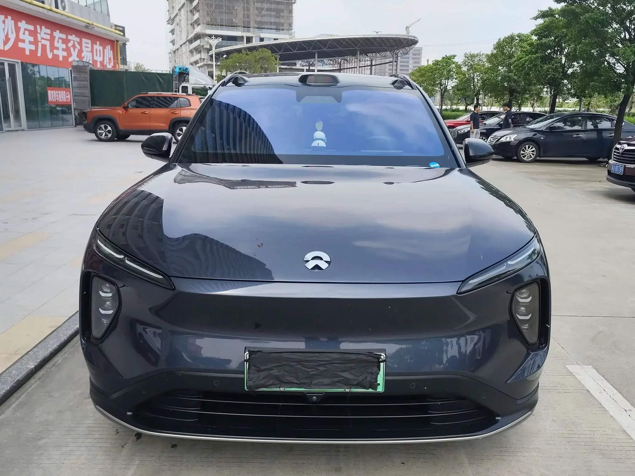 NIO ES6