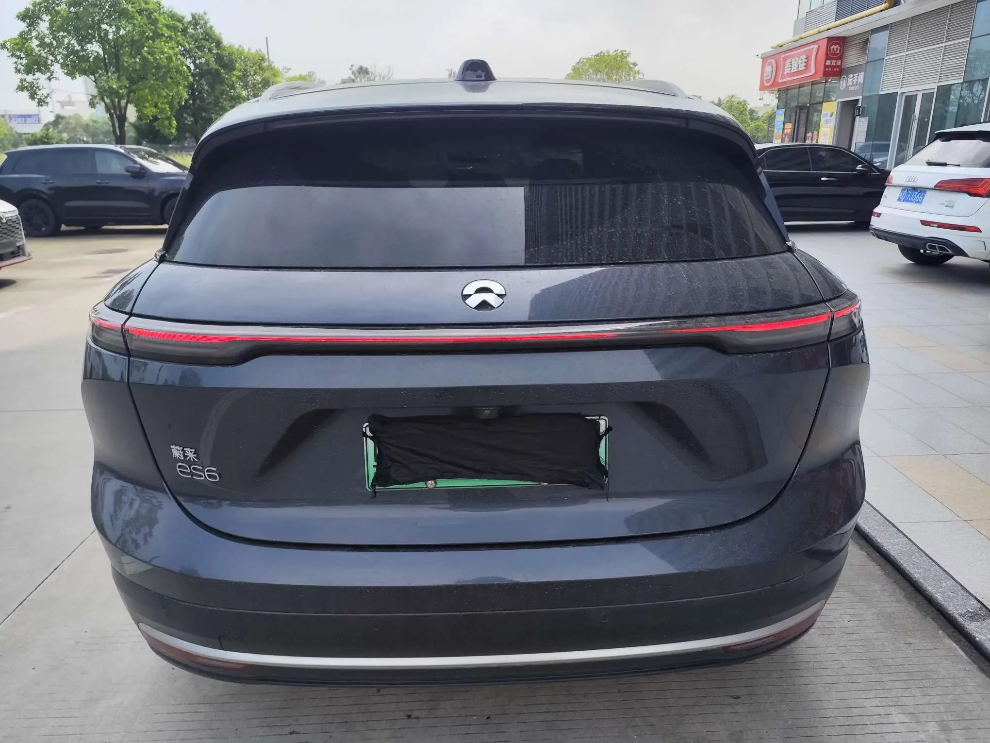 NIO ES6
