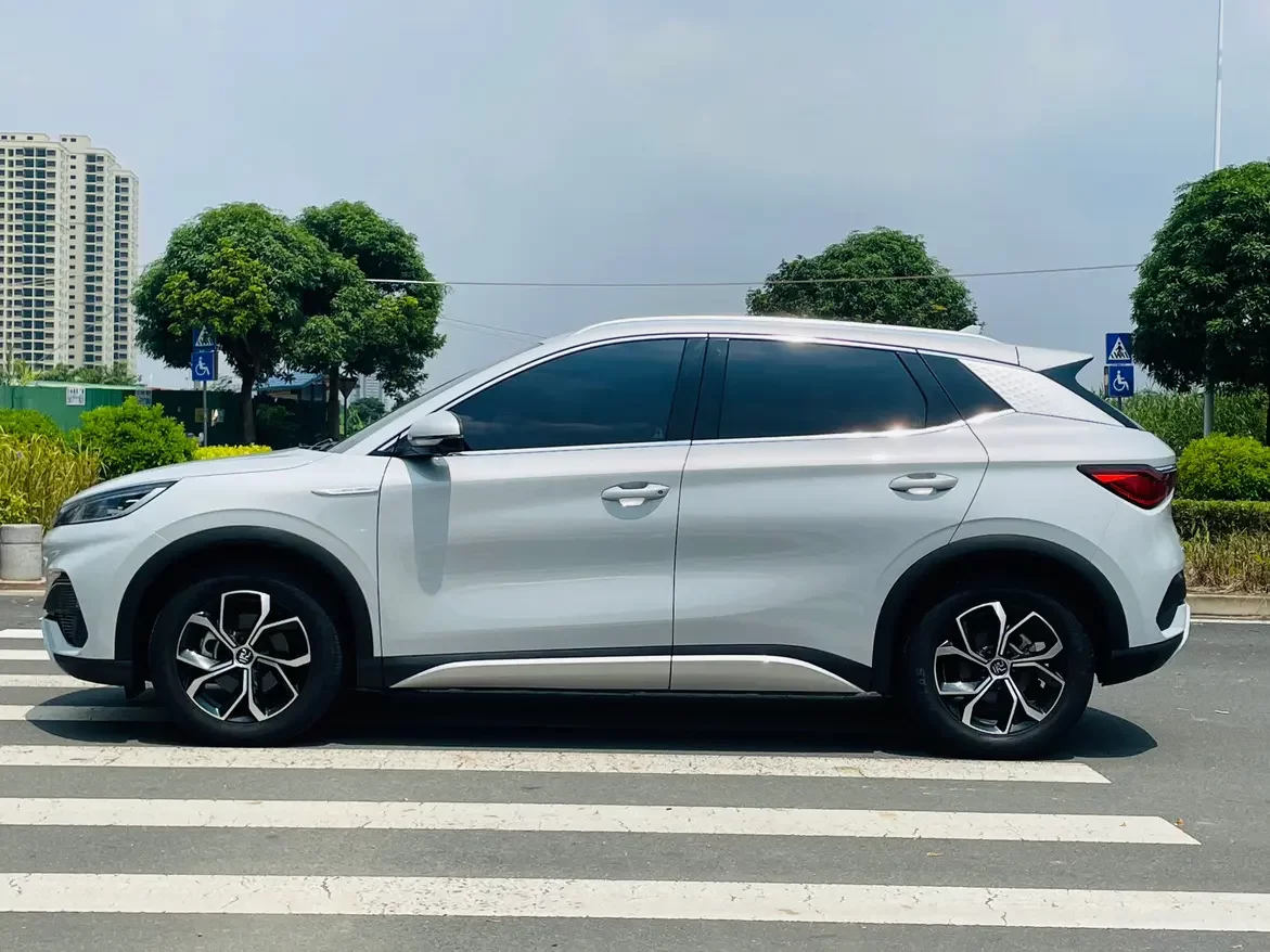 BYD Yuan PLUS