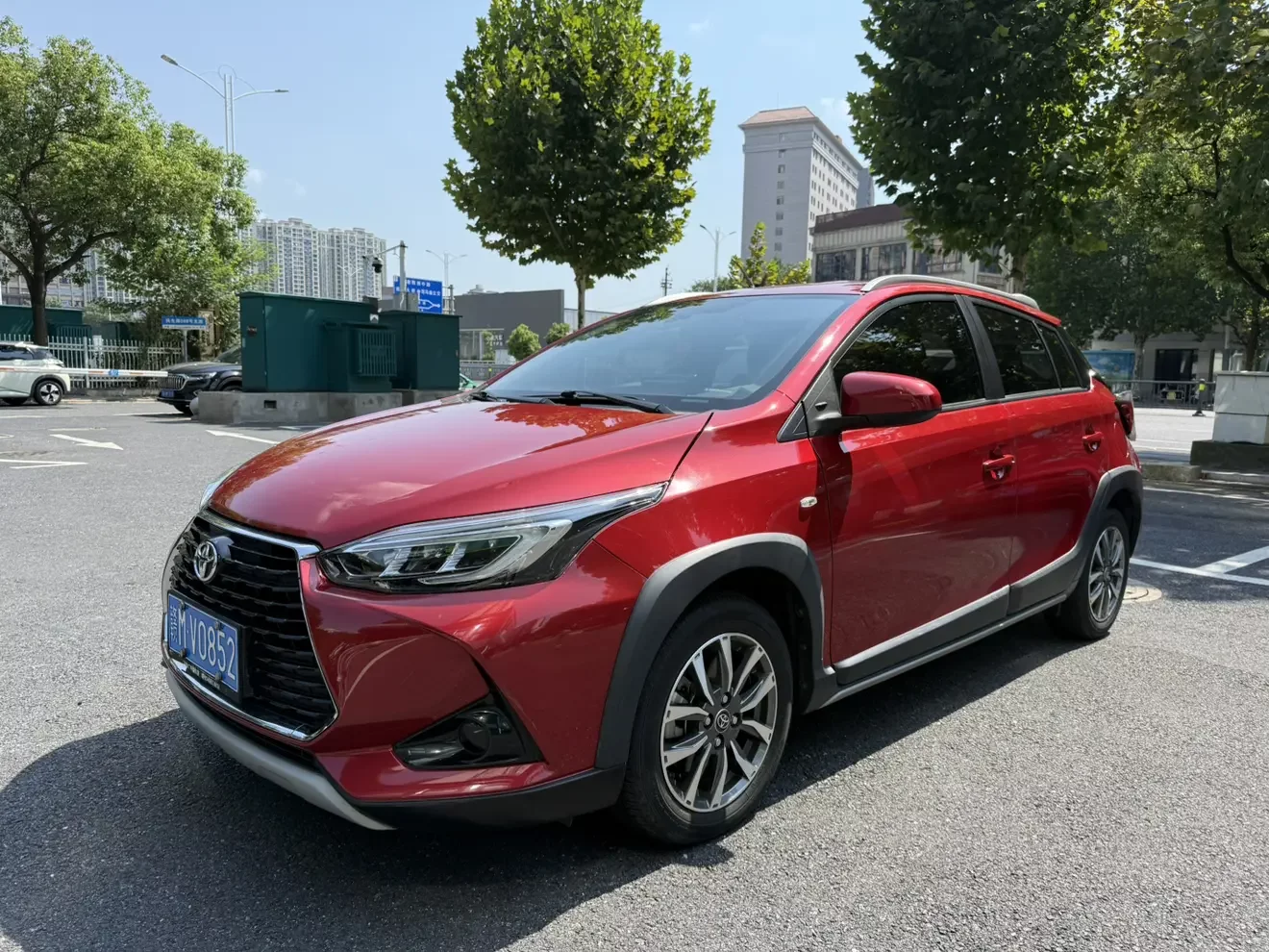 Toyota Yaris L