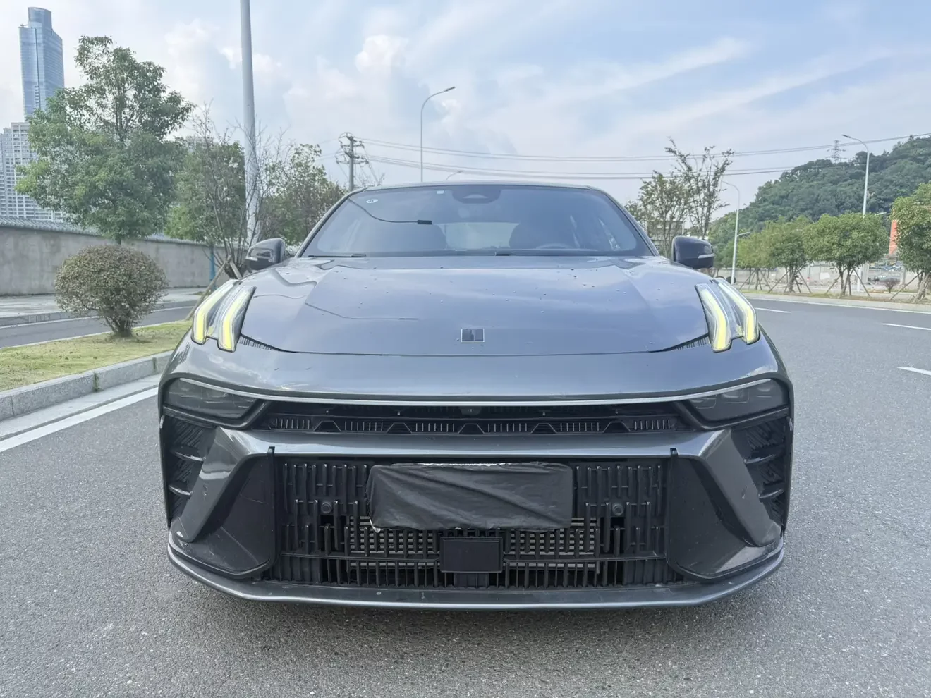 Lynk & Co 03