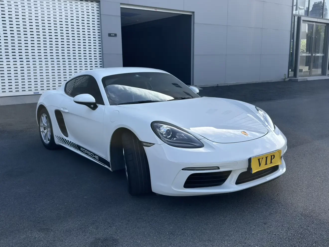 Porsche 718