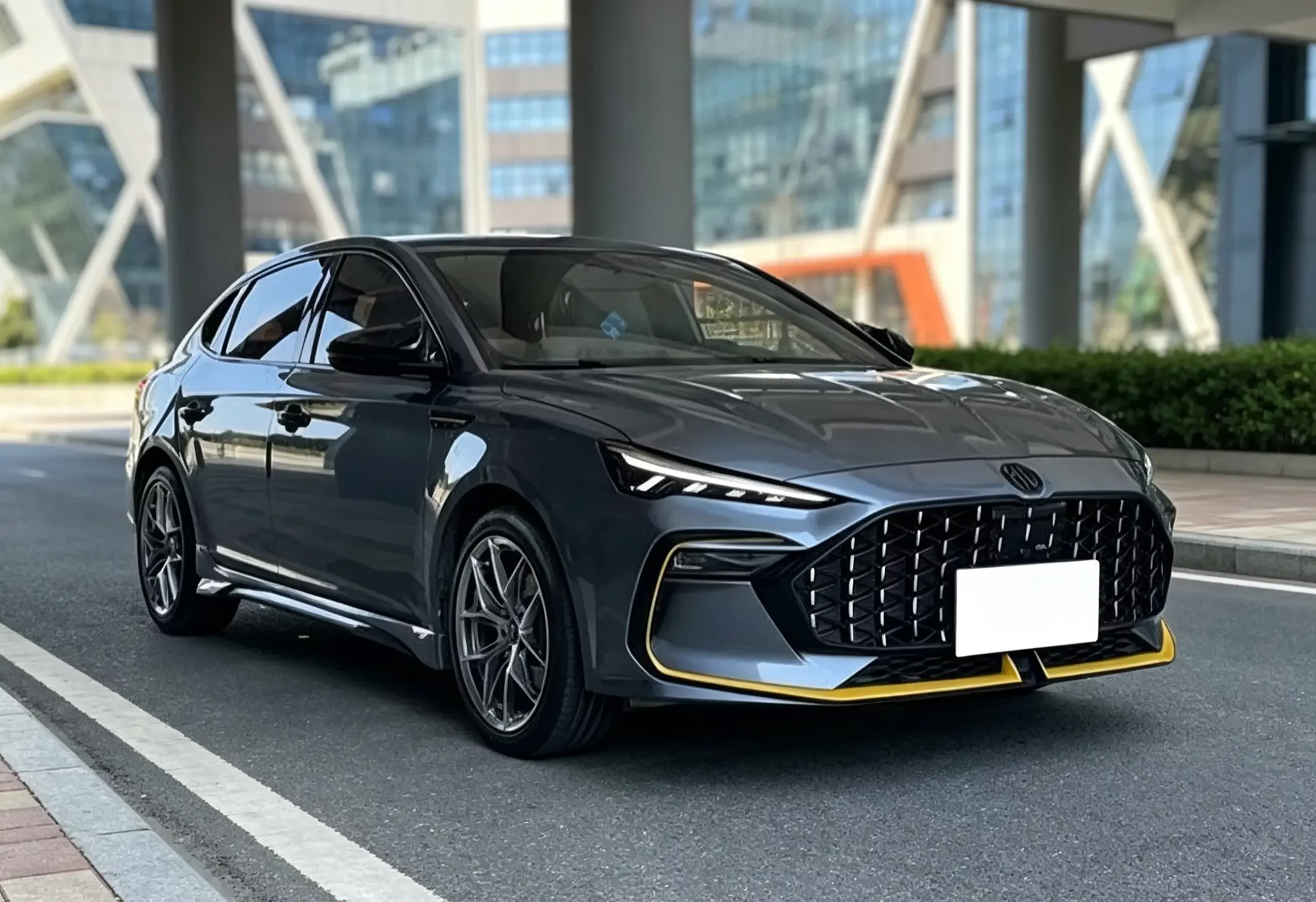 MG 6