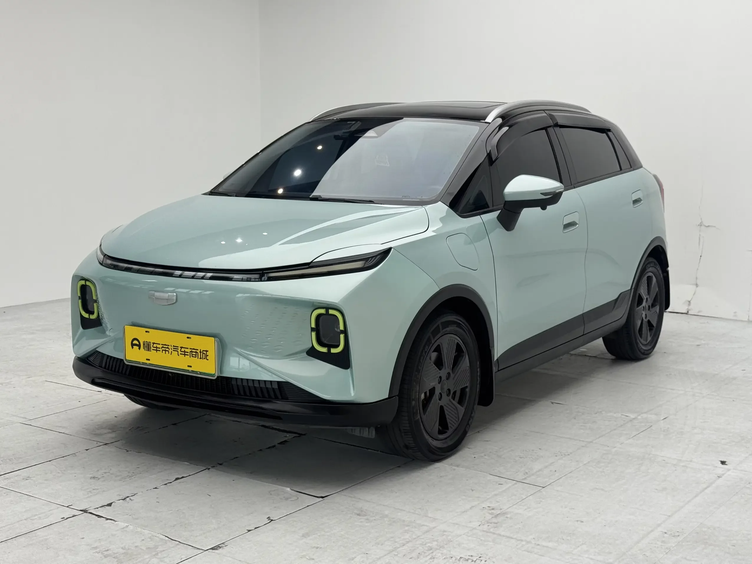 Geely Geometry E Firefly