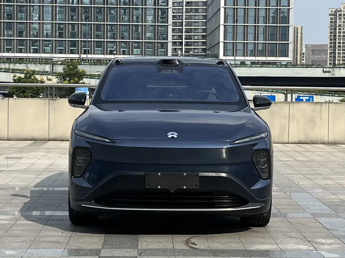 NIO EC7