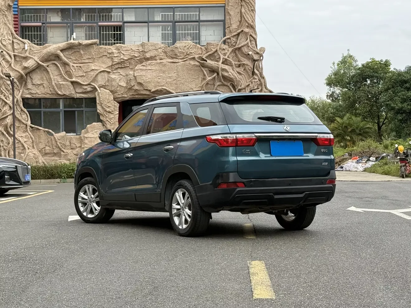 Dongfeng Scenery S560