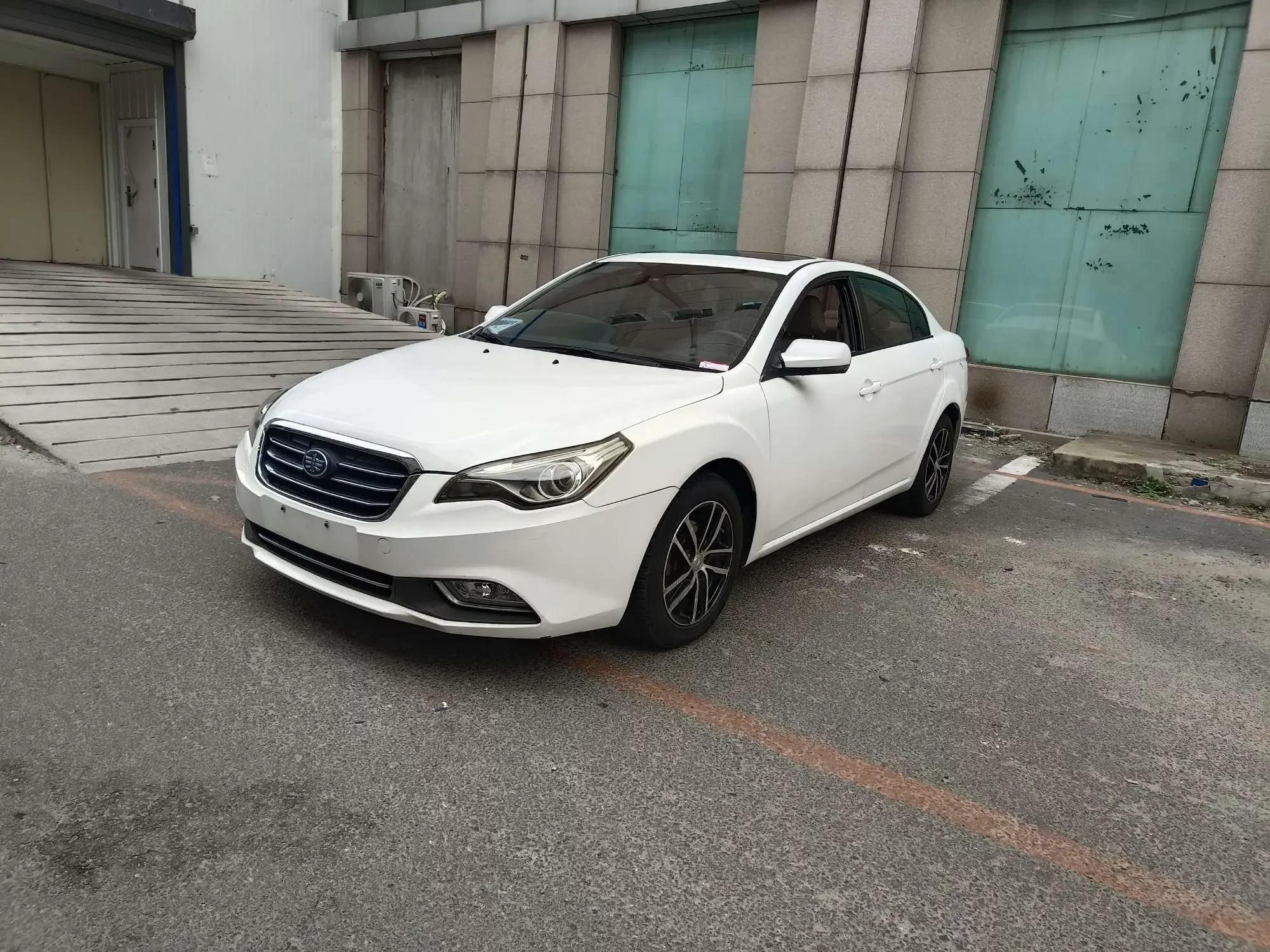 FAW Bestune B50