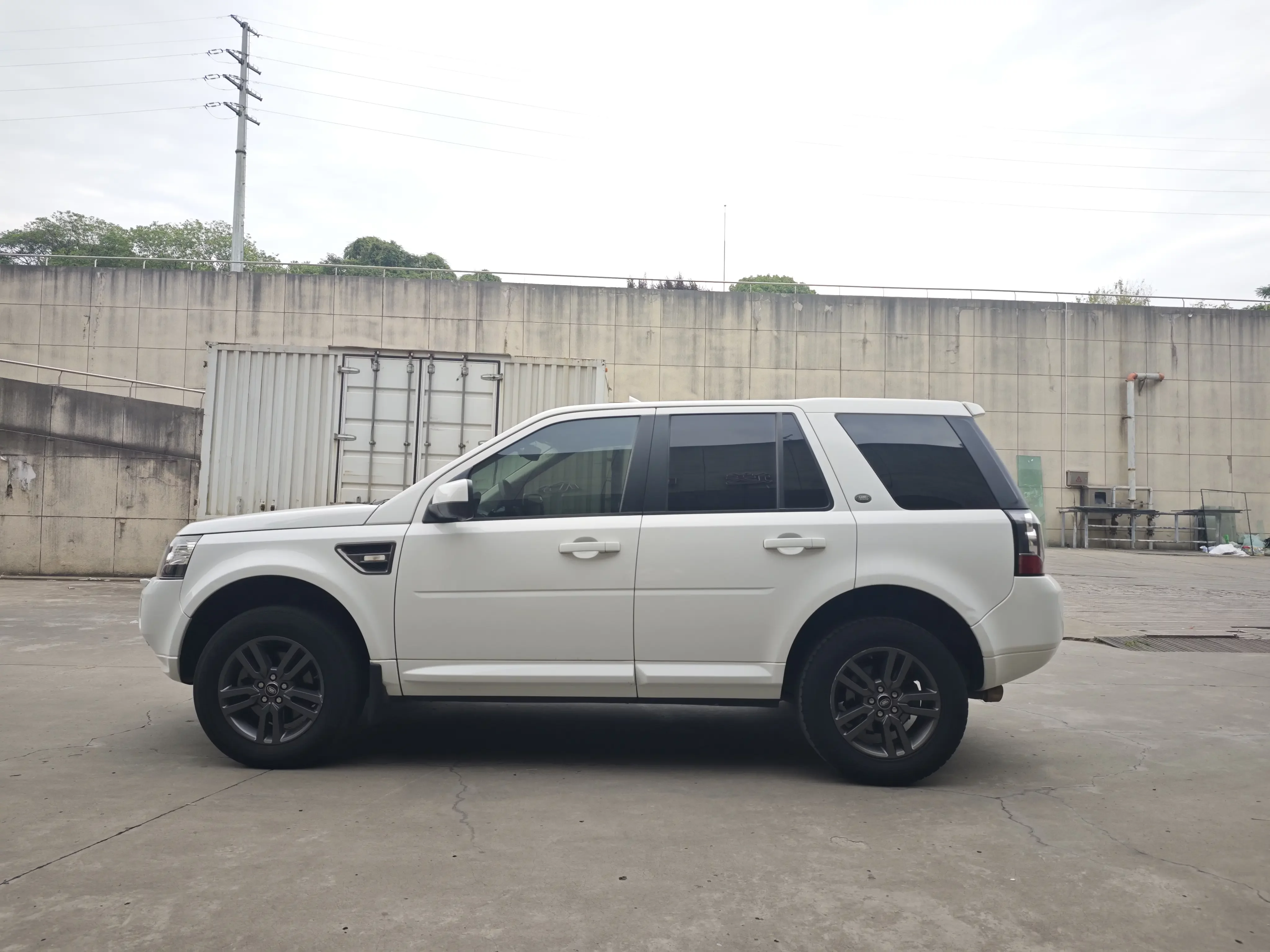 Land Rover Freelander 2