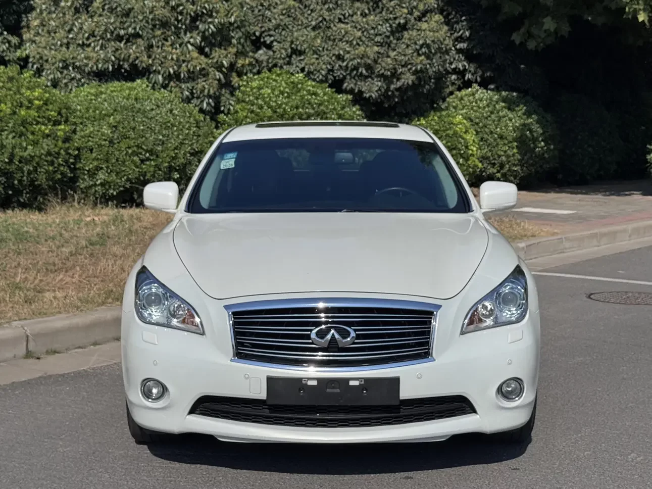Infiniti Q70  из Китая
