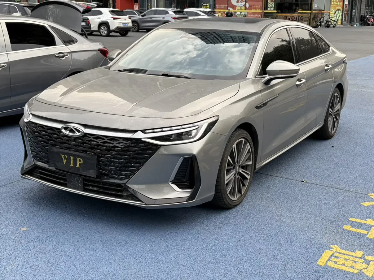 Chery Arrizo 8