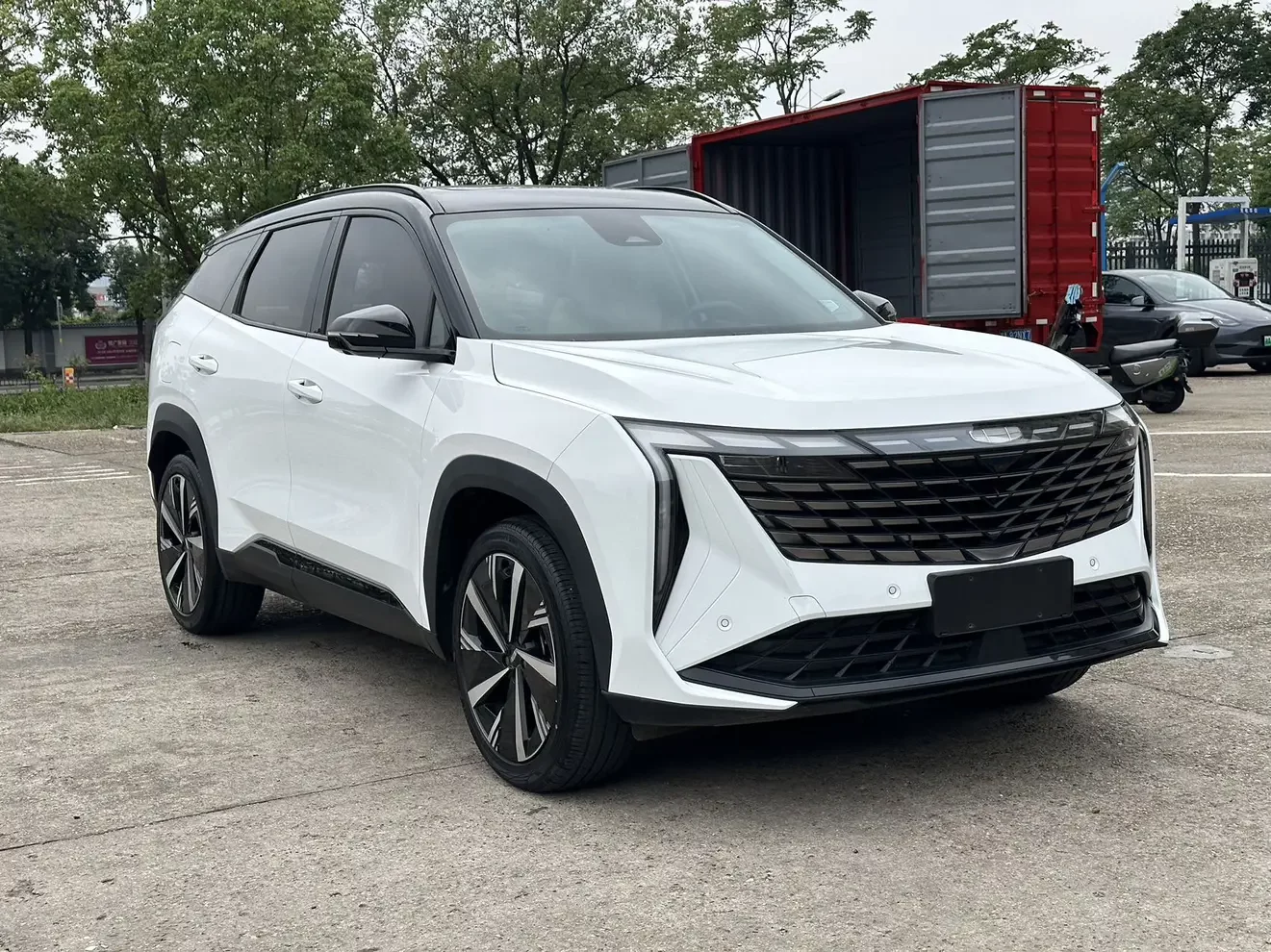 Geely Atlas L