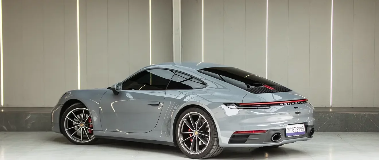 Porsche 911