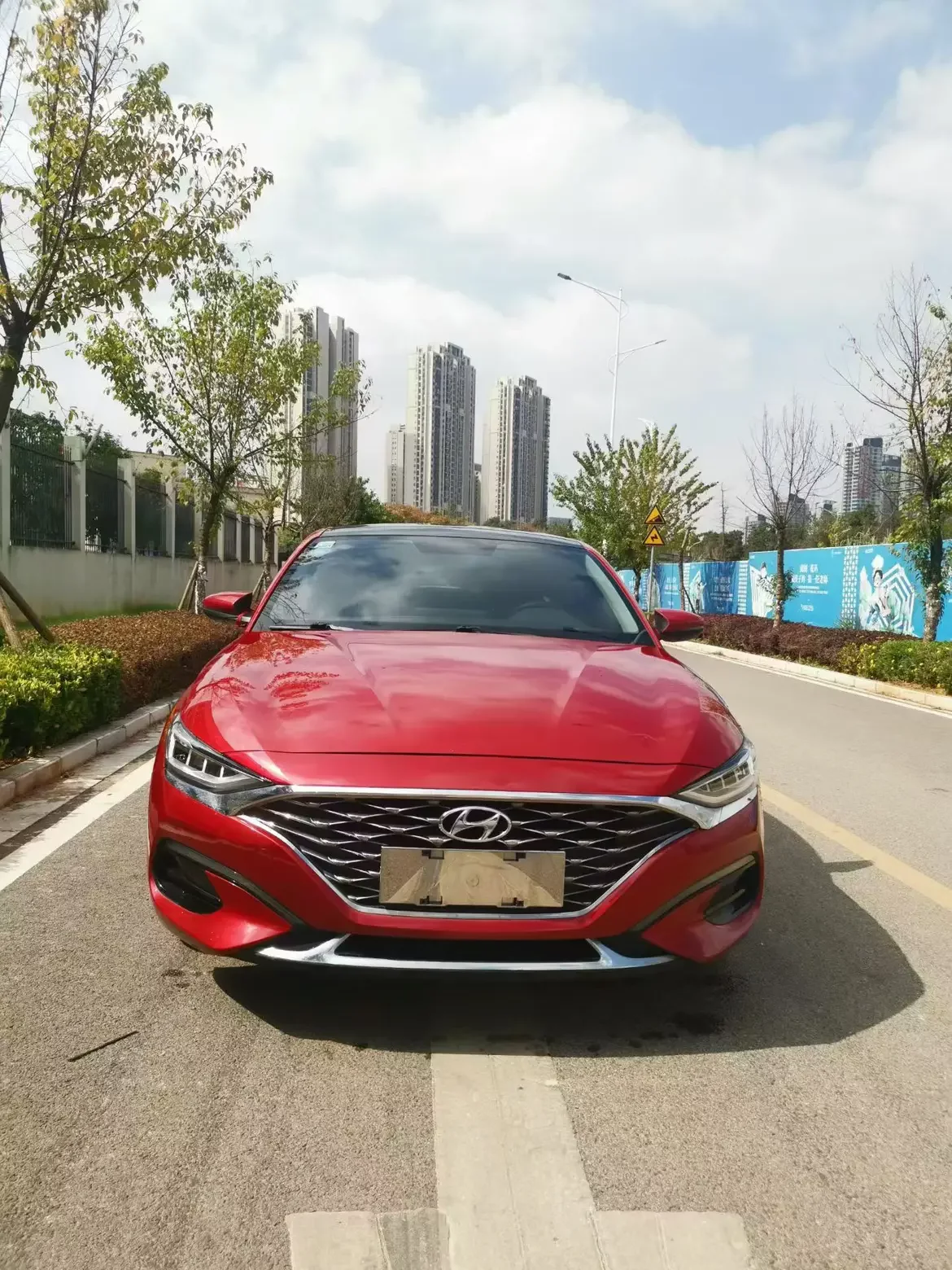 Hyundai Lafesta