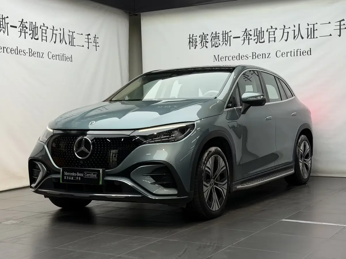 Mercedes-Benz EQE SUV