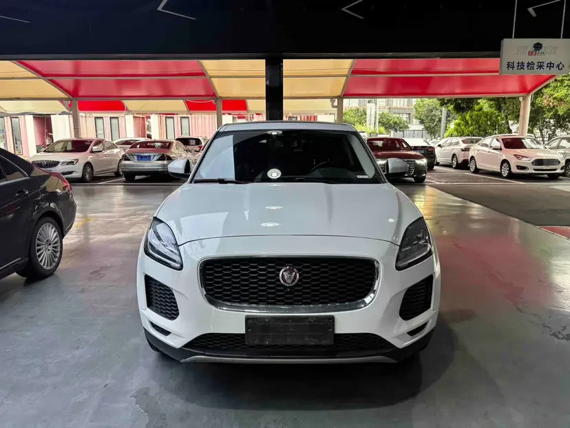 Jaguar E-PACE