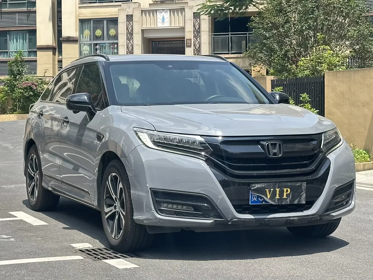 Honda UR-V