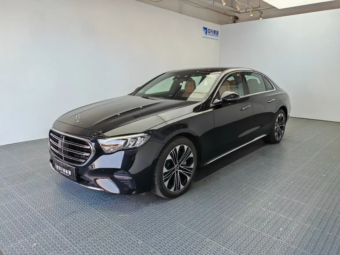 Mercedes-Benz E-Class PHEV