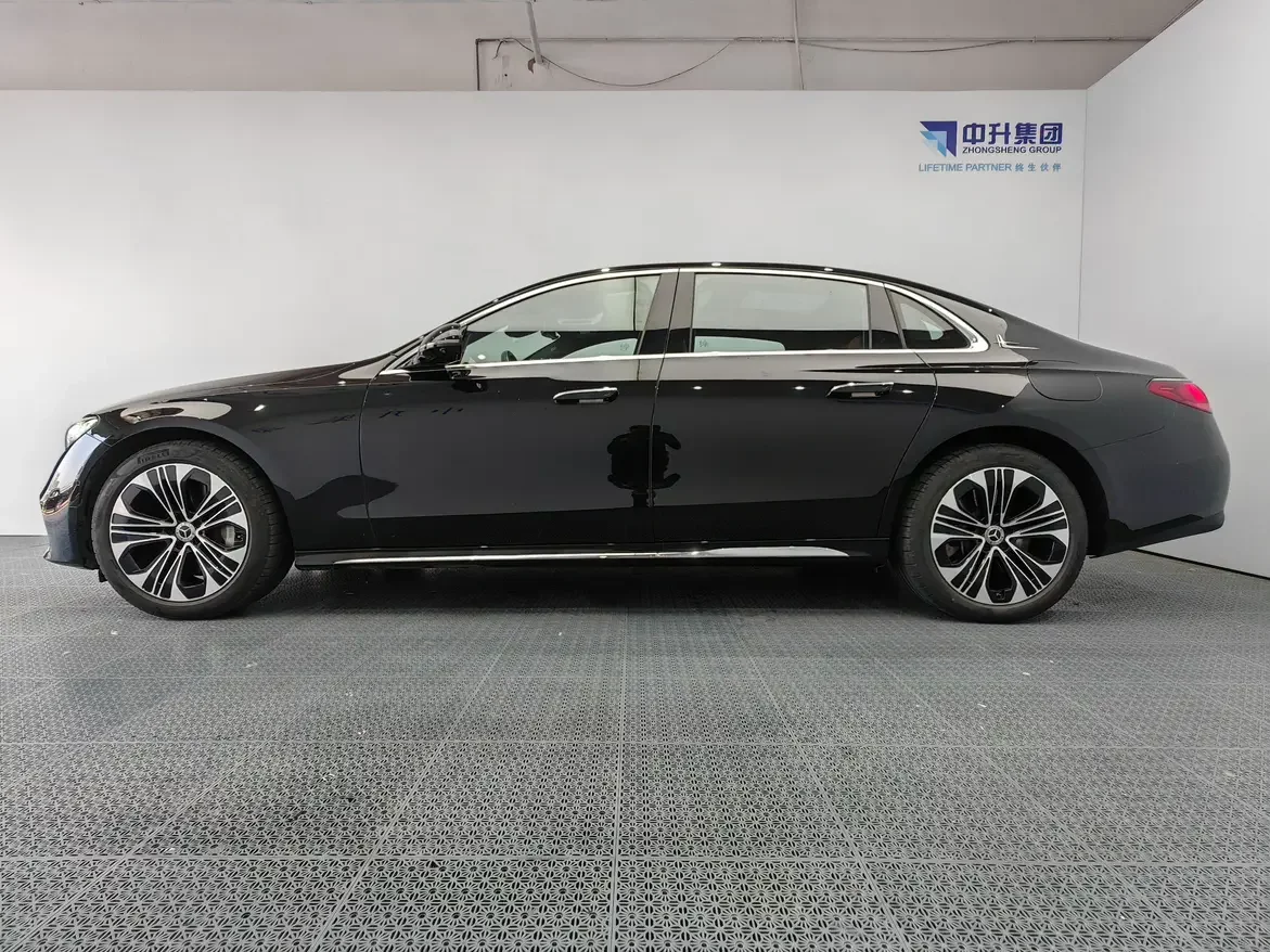 Mercedes-Benz E-Class PHEV