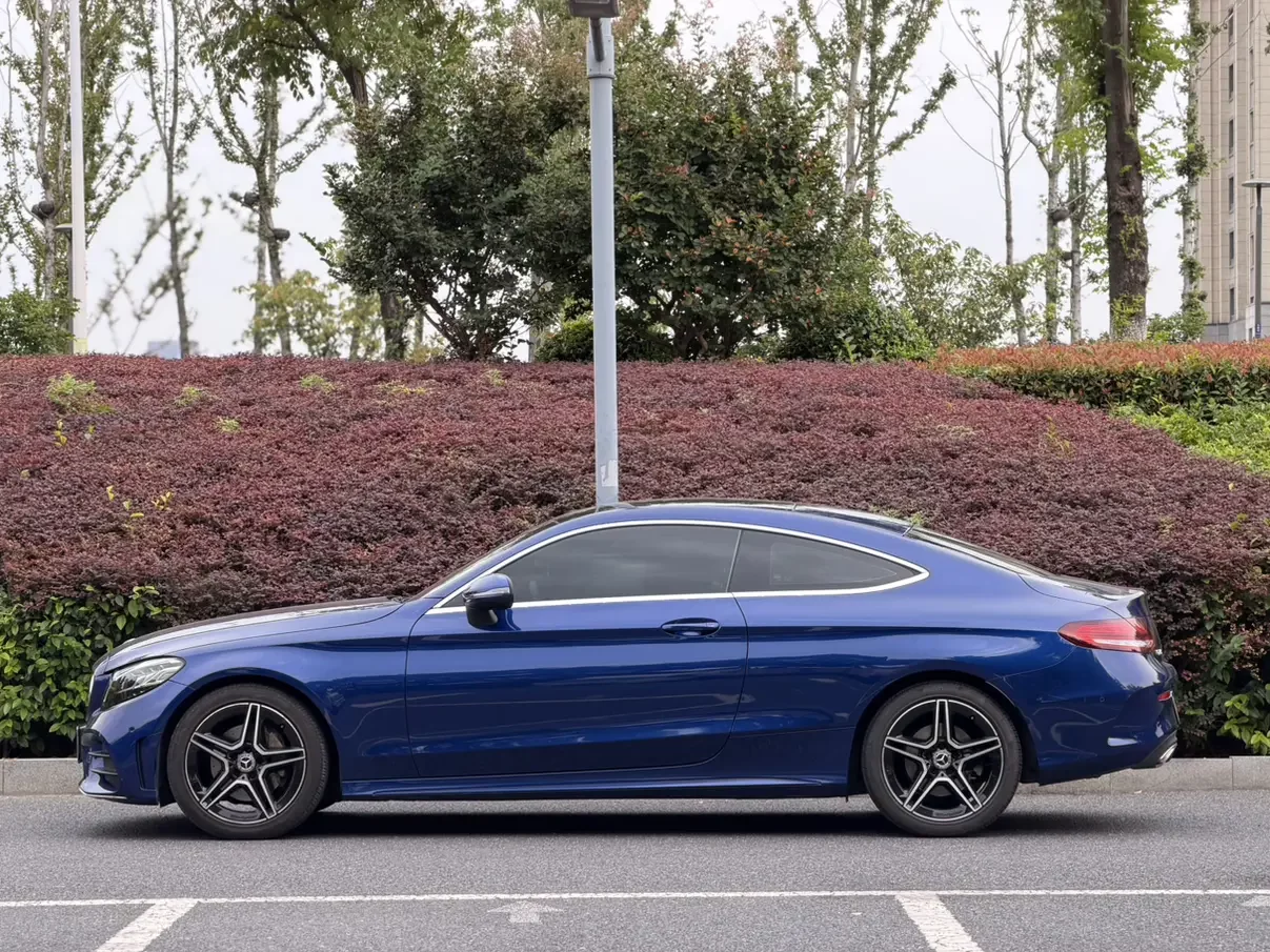 Mercedes-Benz C-Class