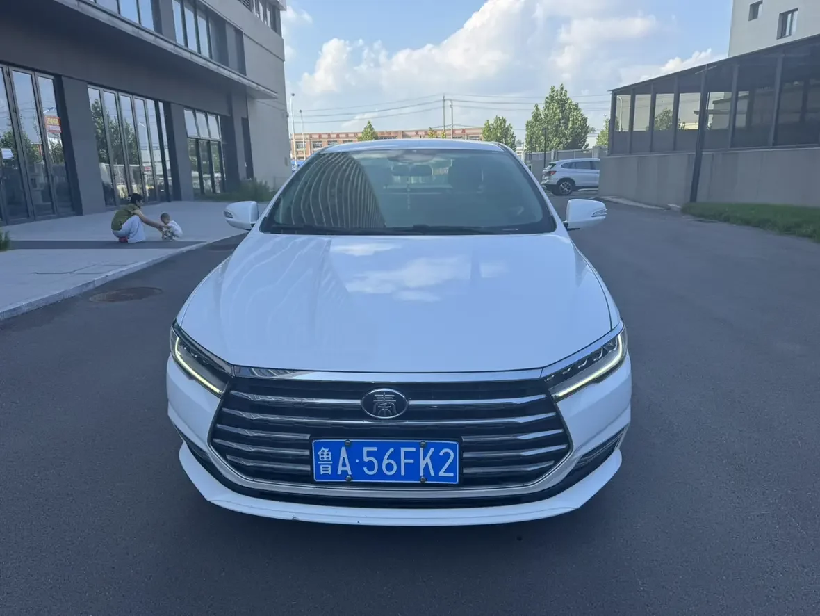BYD Qin