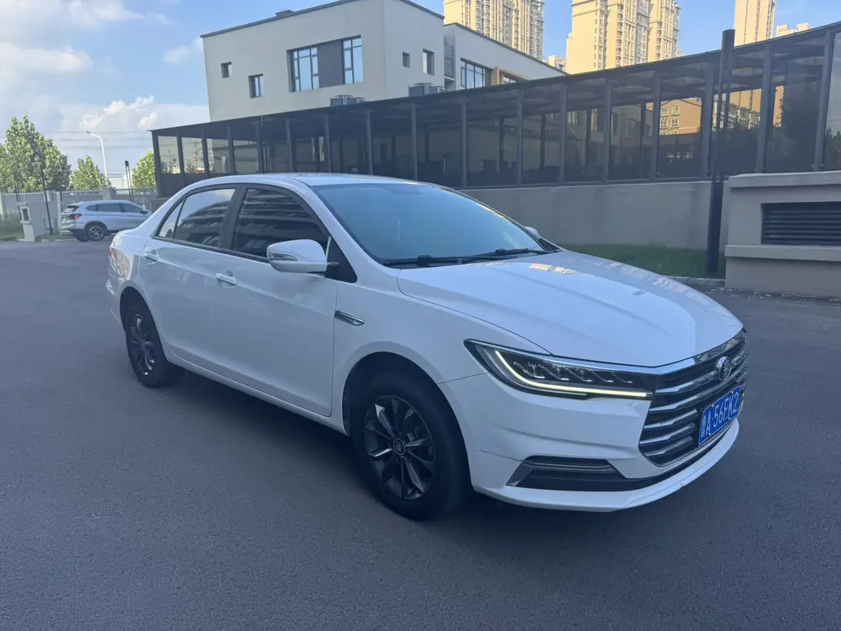 BYD Qin