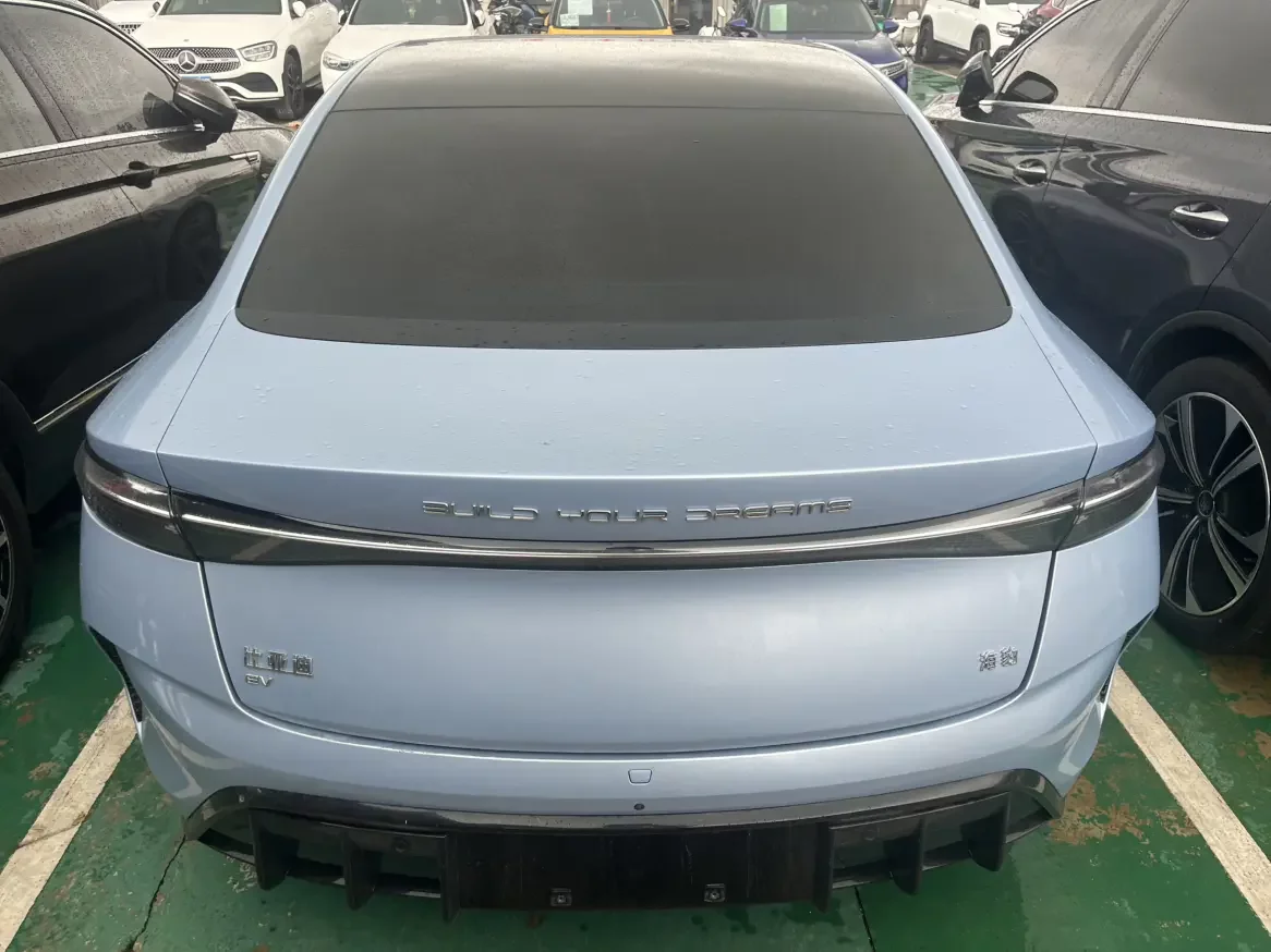 BYD Seal