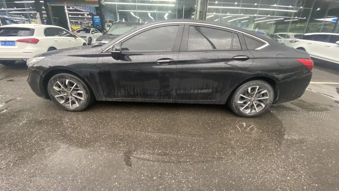 Hongqi H5 classic