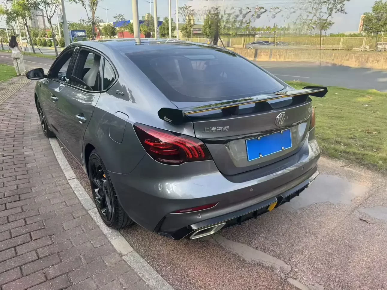 MG 6