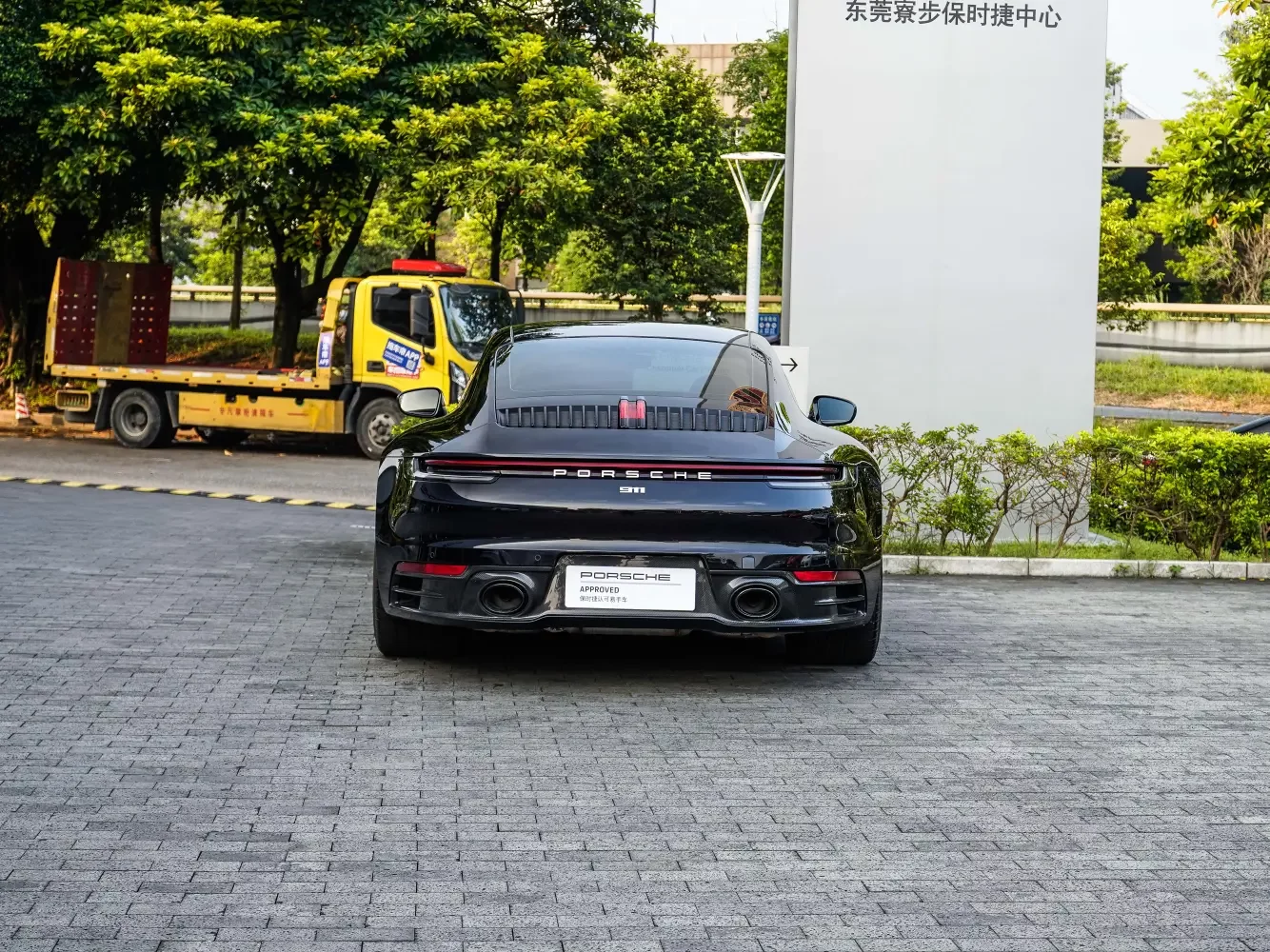 Porsche 911