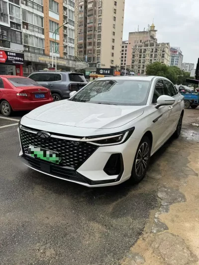 Chery Fengyun A8