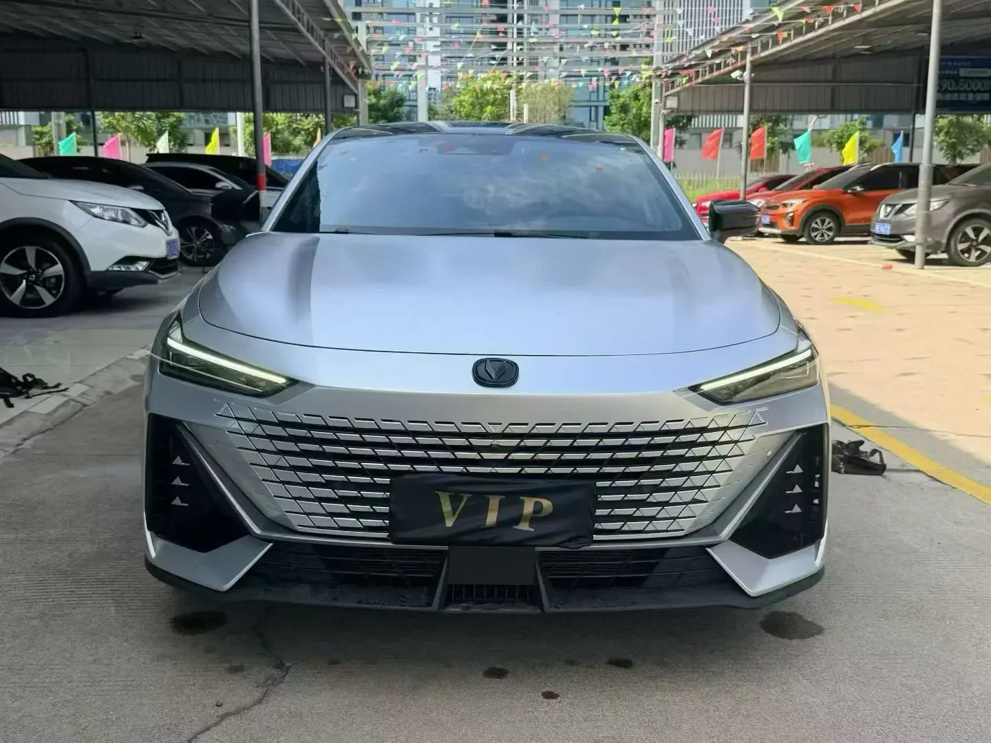 Changan UNI-V