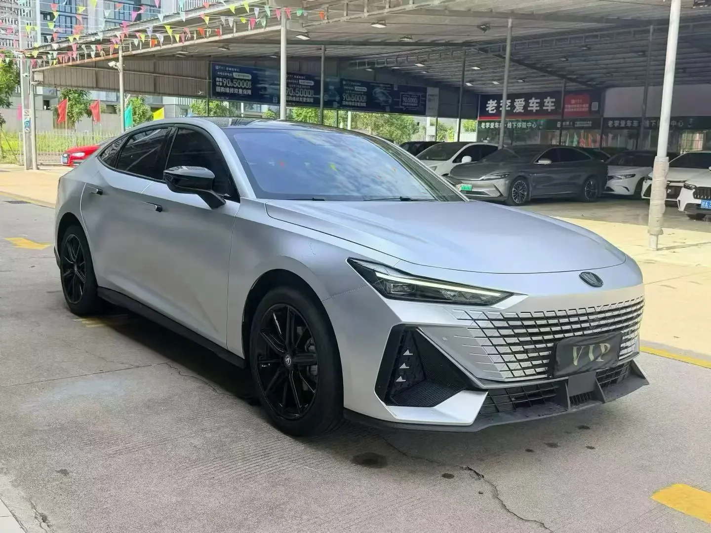Changan UNI-V