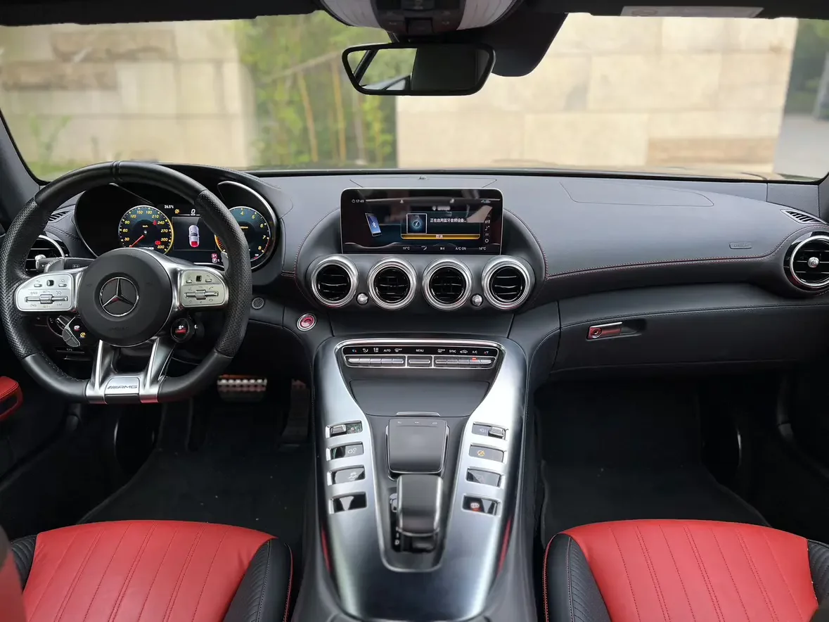 Mercedes-Benz AMG GT