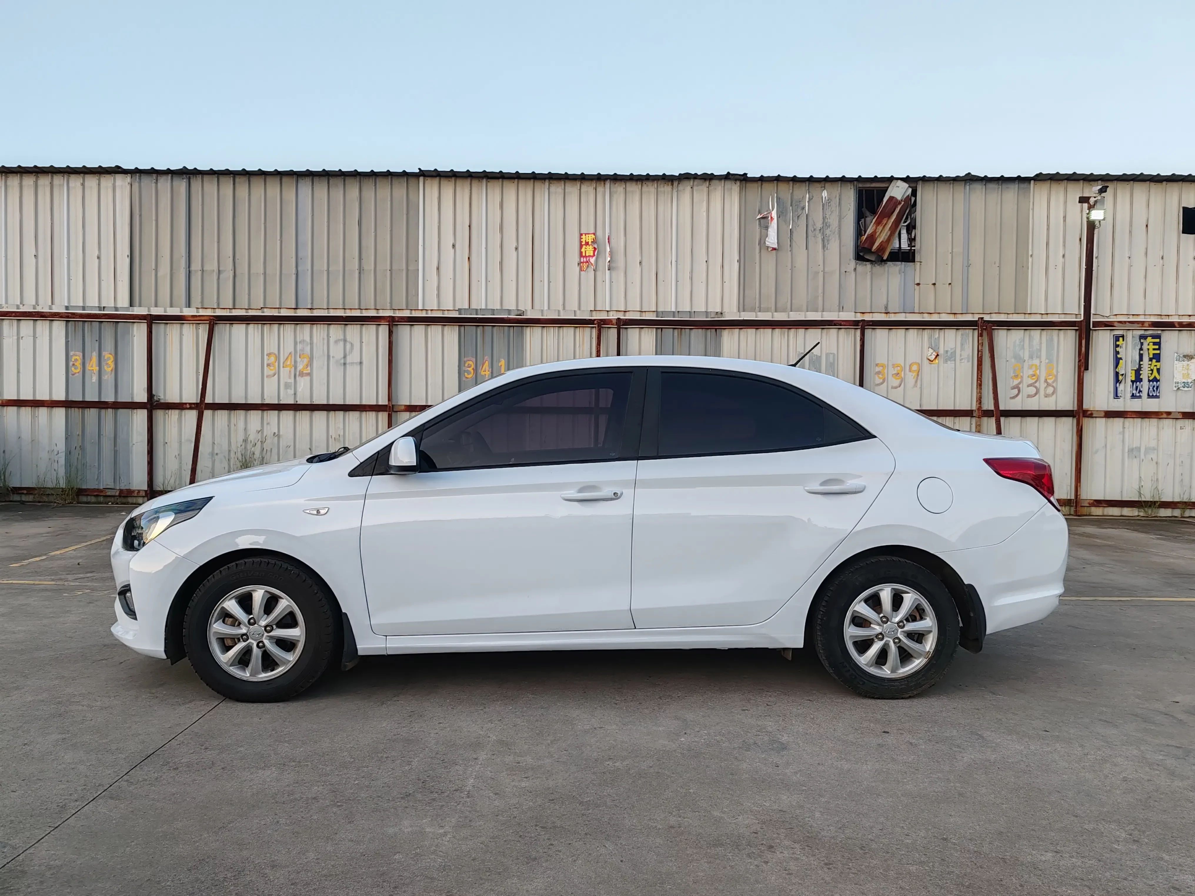 Hyundai Verna
