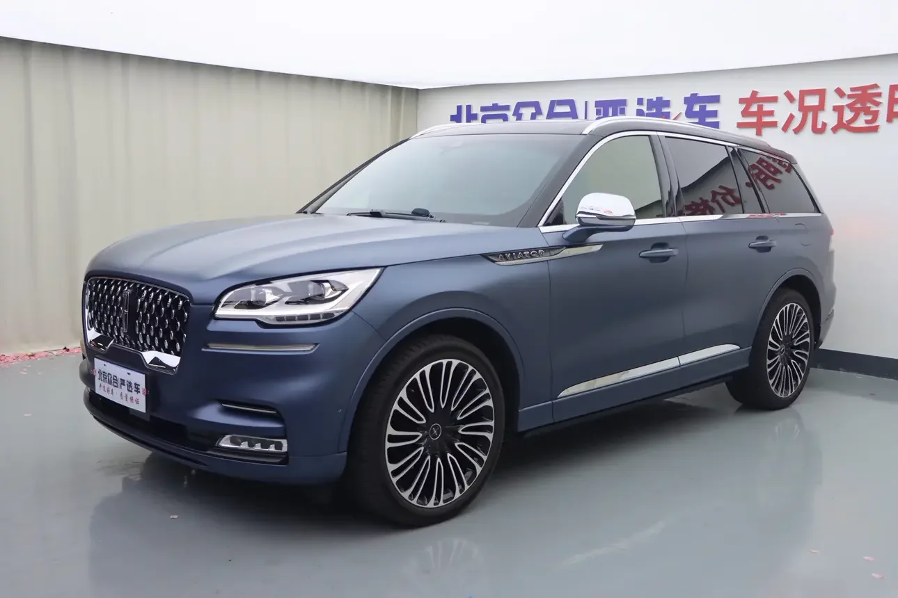 Lincoln Aviator