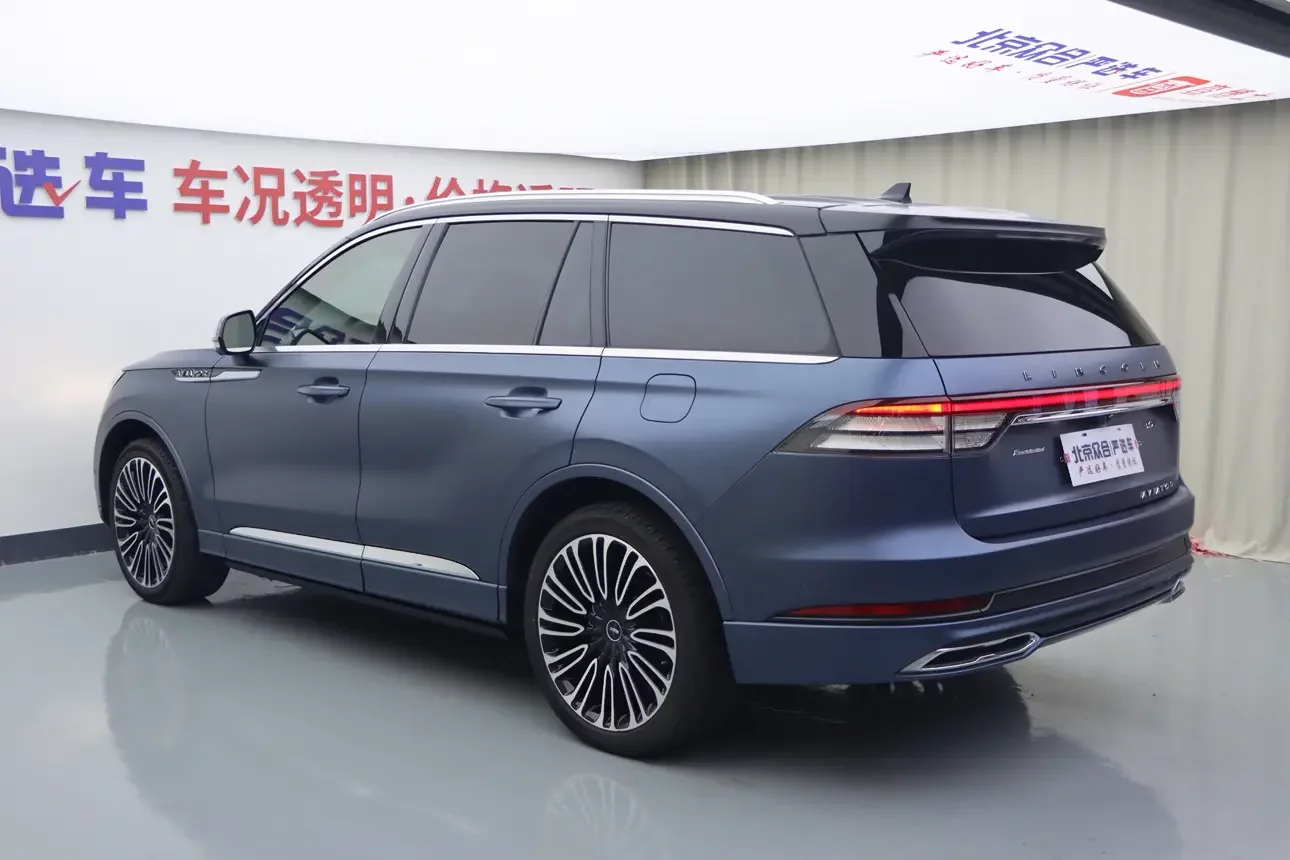 Lincoln Aviator