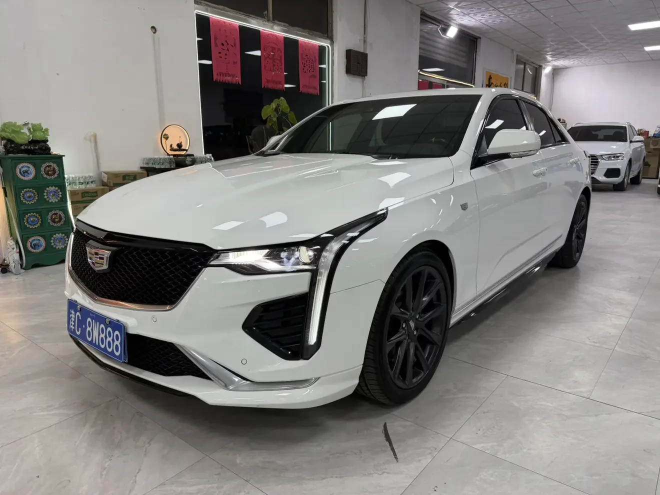Cadillac CT4