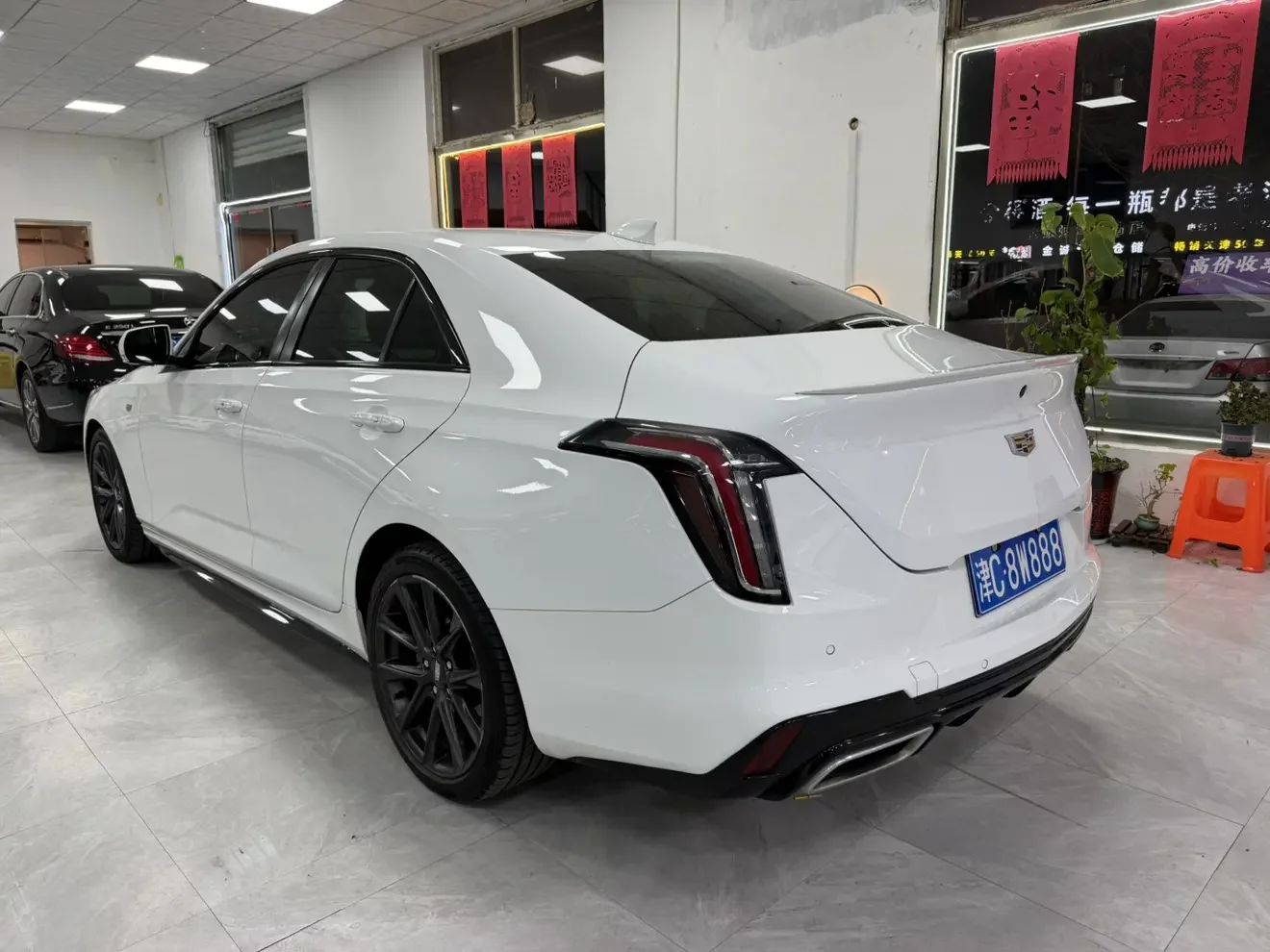 Cadillac CT4