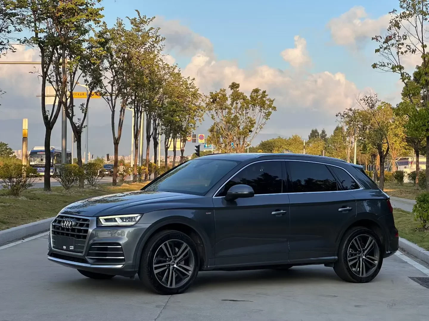 Audi Q5L