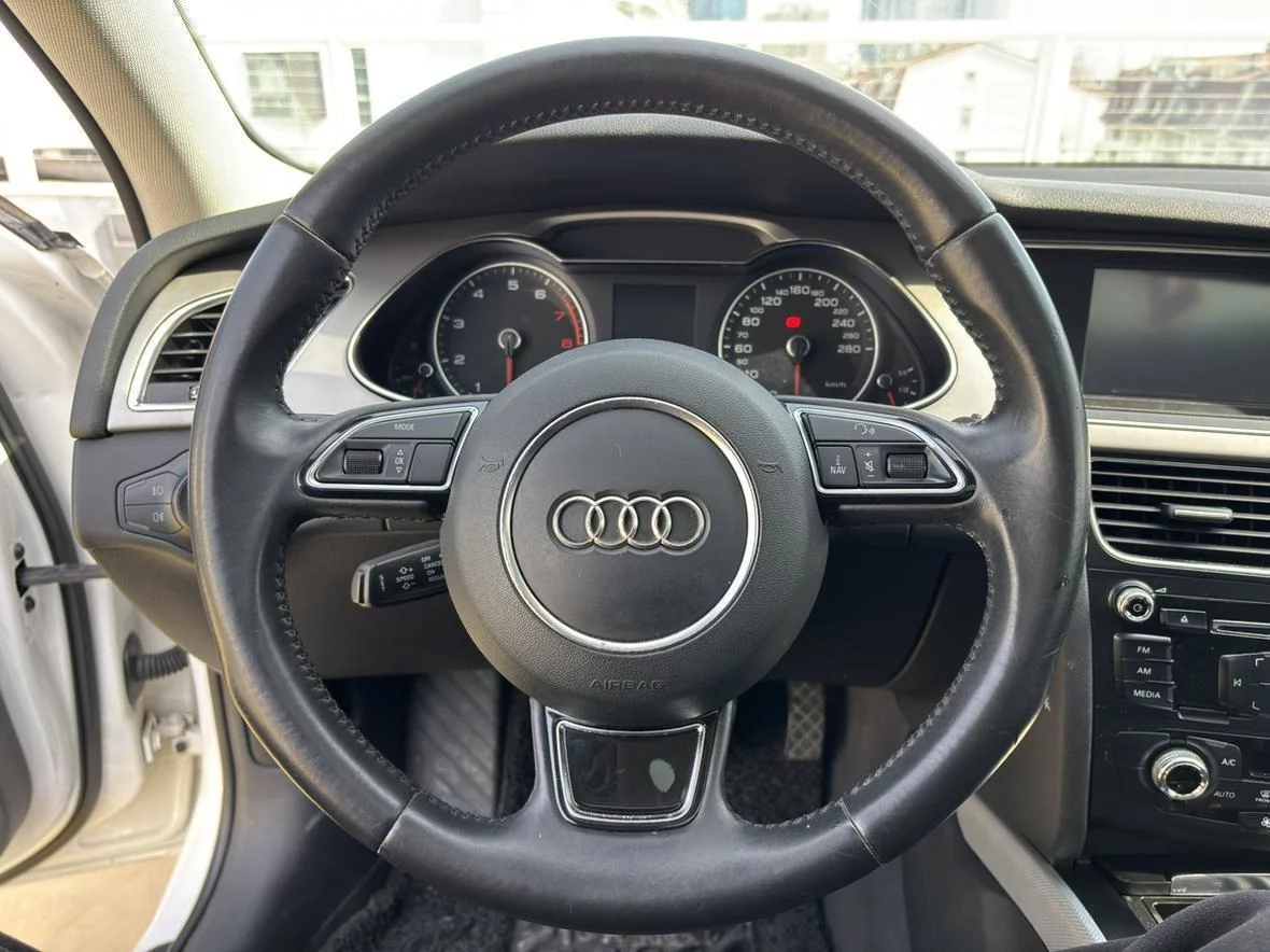 Audi A4L