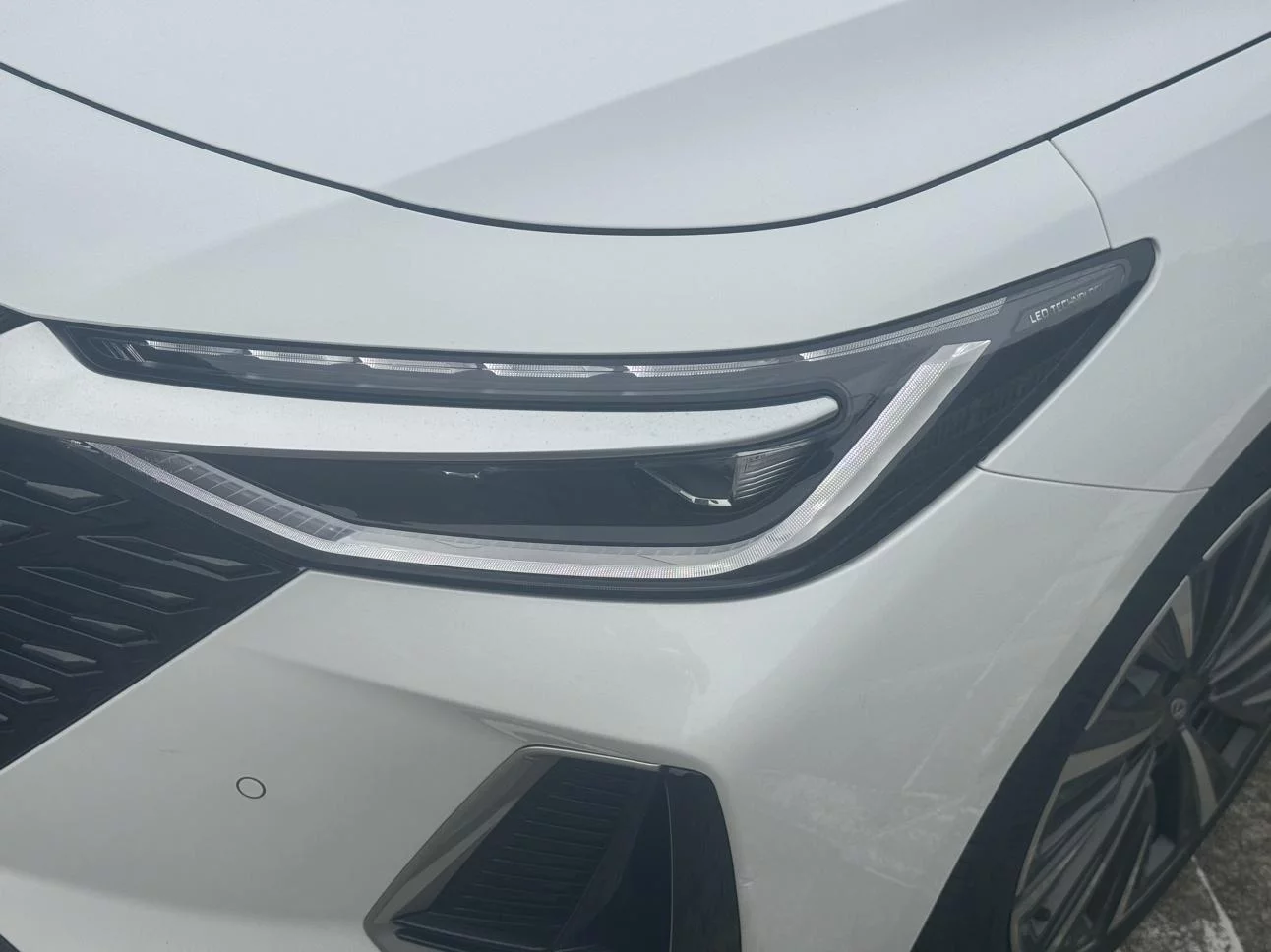 Chery Arrizo 8